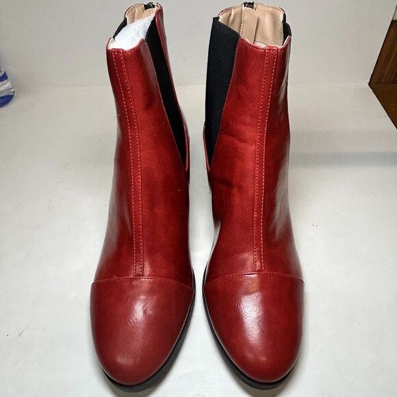 Journee Collection Womens 12 M Red Nigella Block Heel Ankle Booties NIB IV7 - Picture 2 of 5